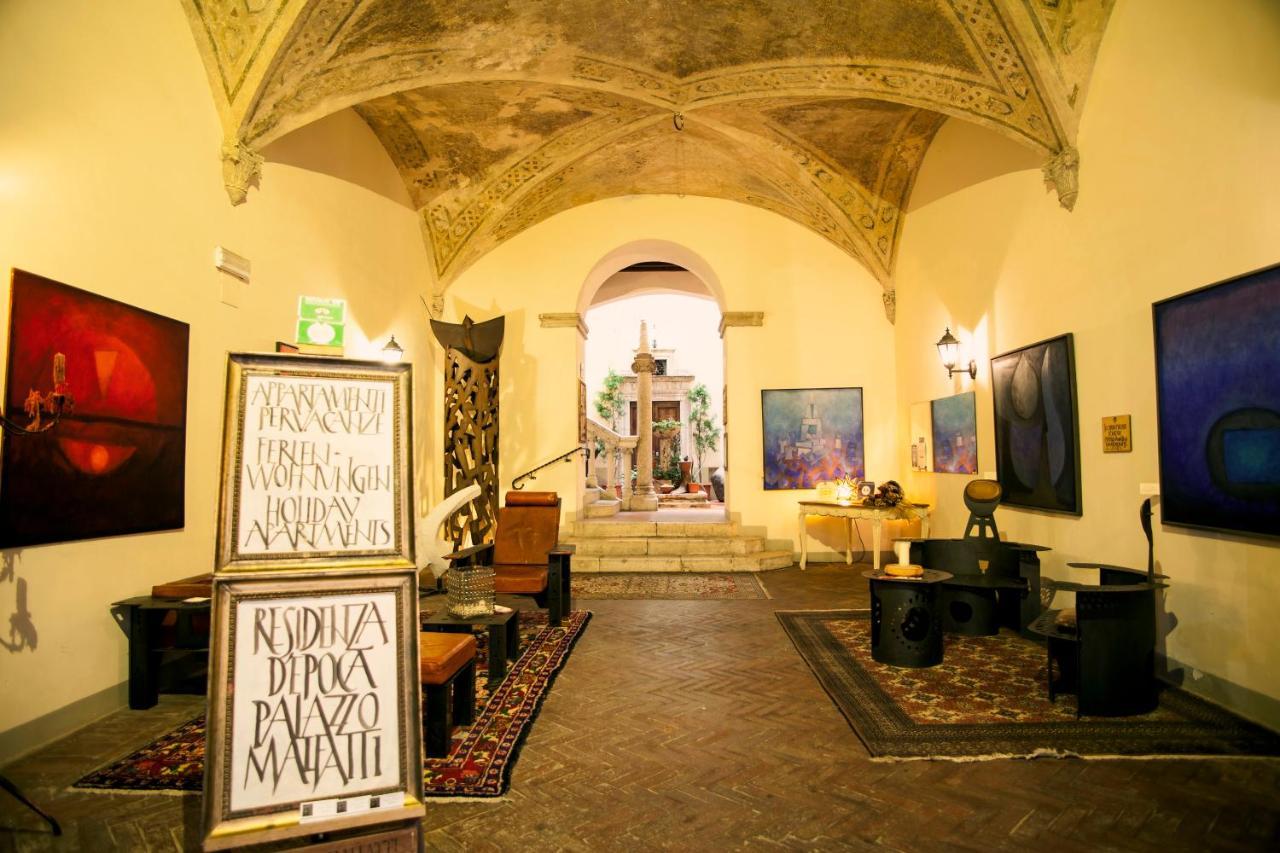 マッサ・マリッティマ Residenza D'Epoca Palazzo Malfattiアパートホテル エクステリア 写真